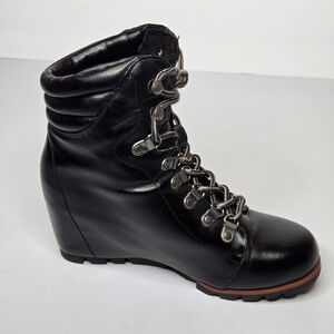 Esprit Sammie Black Wedge Combat Lace Up Ankle Boots Booties Sz 6.5